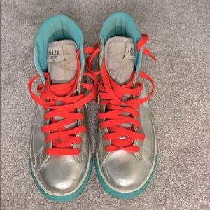 Nike Women Blazer Mid